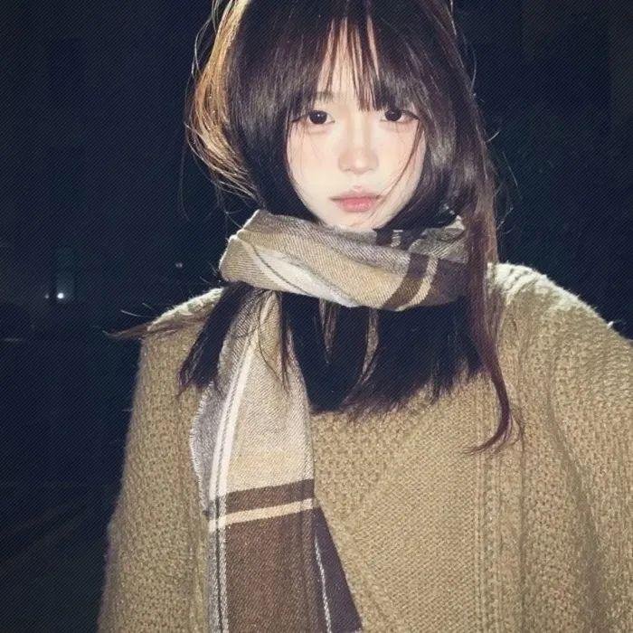 女孩向前冲海报